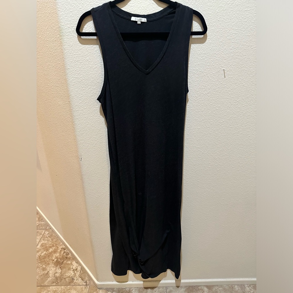 Black Sleeveless Maxi Dress